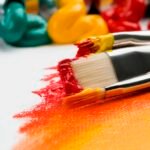 Atelier peinture École AlMaya — enfants créatifs